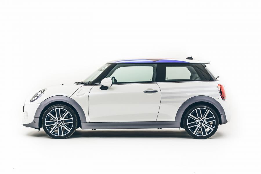  Mini Cooper S for Royal Wedding (F56) 2018 года  (фото 38 из 64)